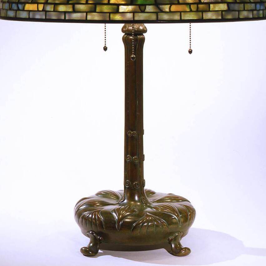 daffodil tiffany lamp, daffodil lamp shade, tiffany lamp base, alexandra fontaine