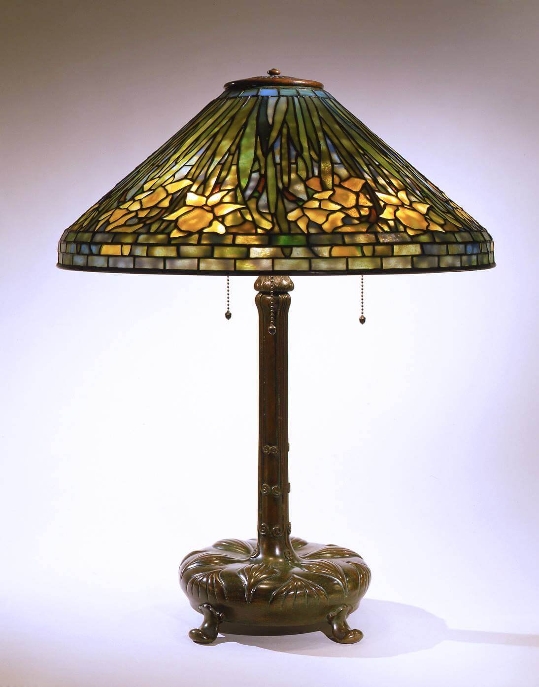 daffodil tiffany lamp, daffodil lamp shade, tiffany lamp base, alexandra fontaine