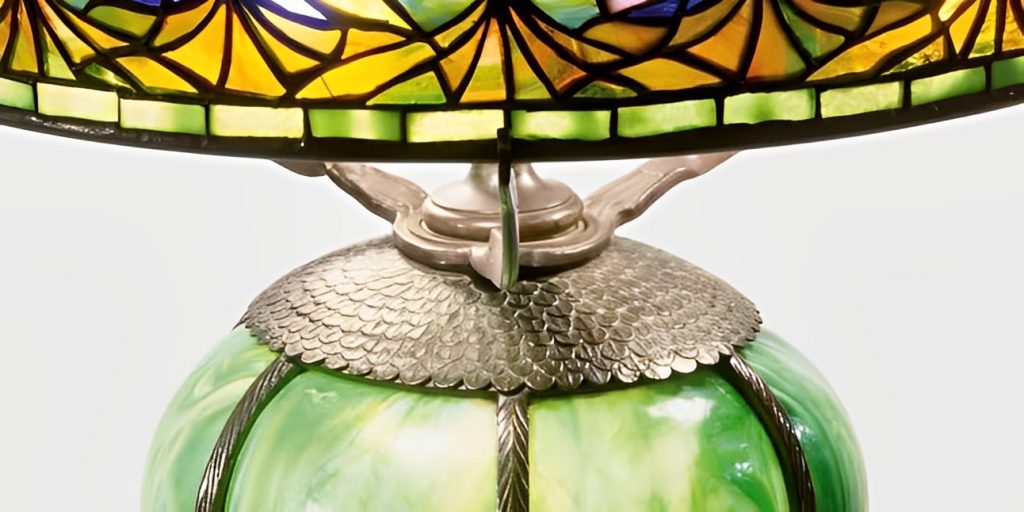 peacock tiffany studios, peacock tiffany lamp, peacock lamp shade, alexandra fontaine