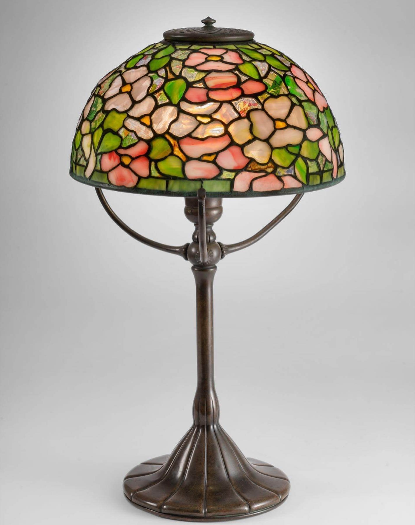 dogwood tiffany lamp, dogwood lamp shade, alexandra fontaine